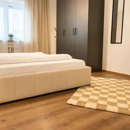 Apartamento Im Rotachbogen Mit Garten Friedrichshafen